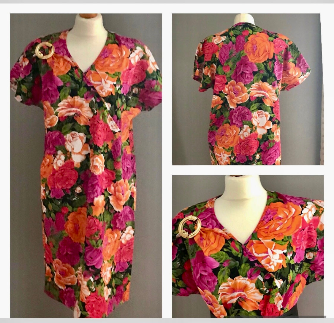 Vintage Clothing - Vintage Midi Dress with Brooch - 1980s - Floral Print - Frock 33