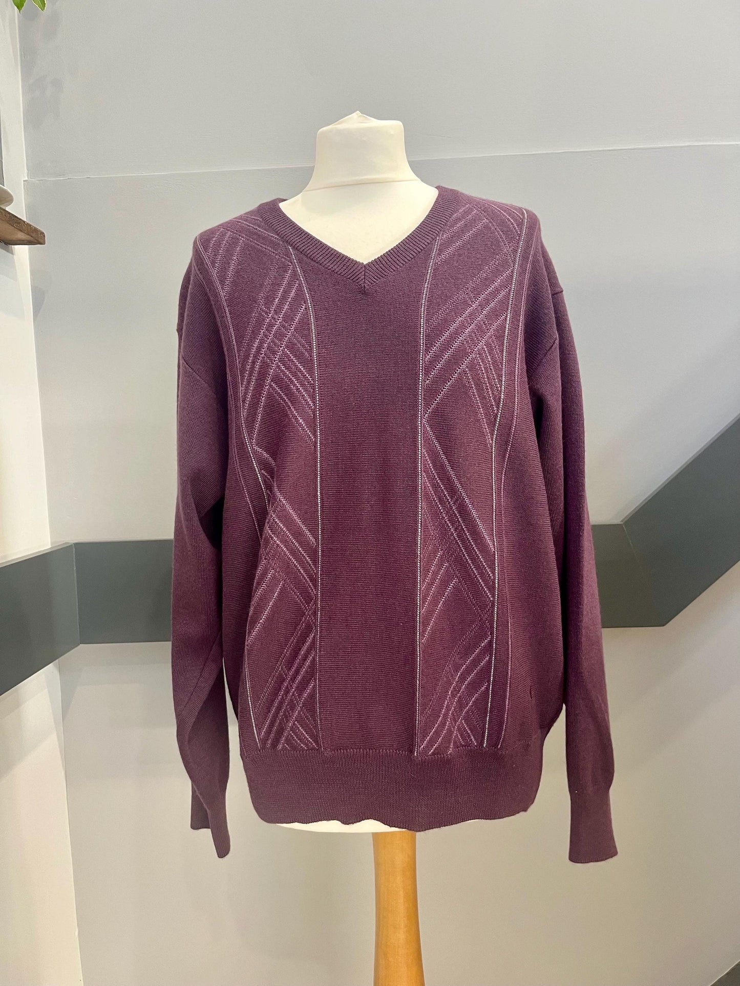 Vintage Clothing- Purple Pullover- Frock33