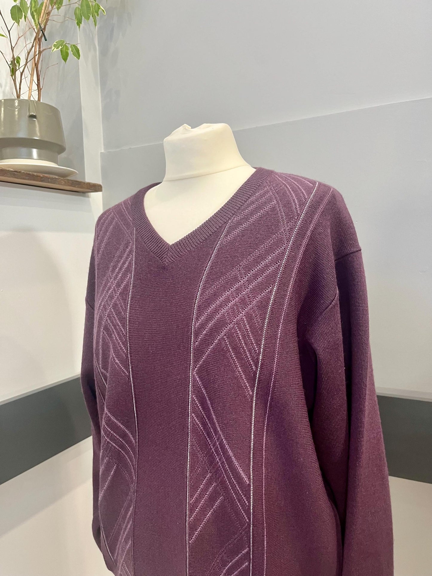 Vintage Clothing- Purple Pullover- Frock33